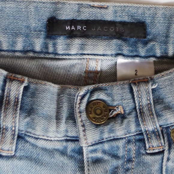 Marc Jacobs Light Wash Straight Leg Jeans- Sz. 2 - Picture 4 of 4